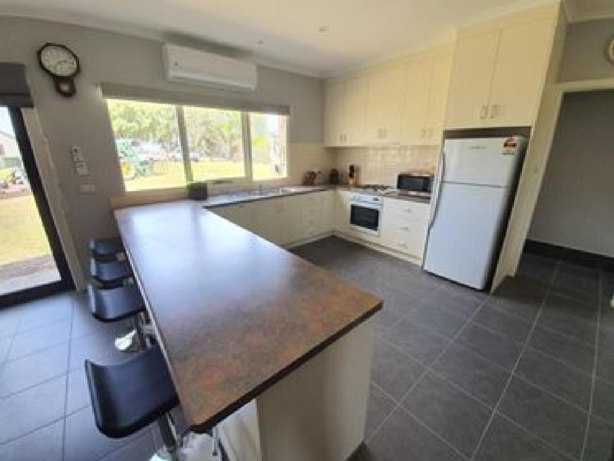 Pleasant Hill Bnb Mount Gambier Ngoại thất bức ảnh